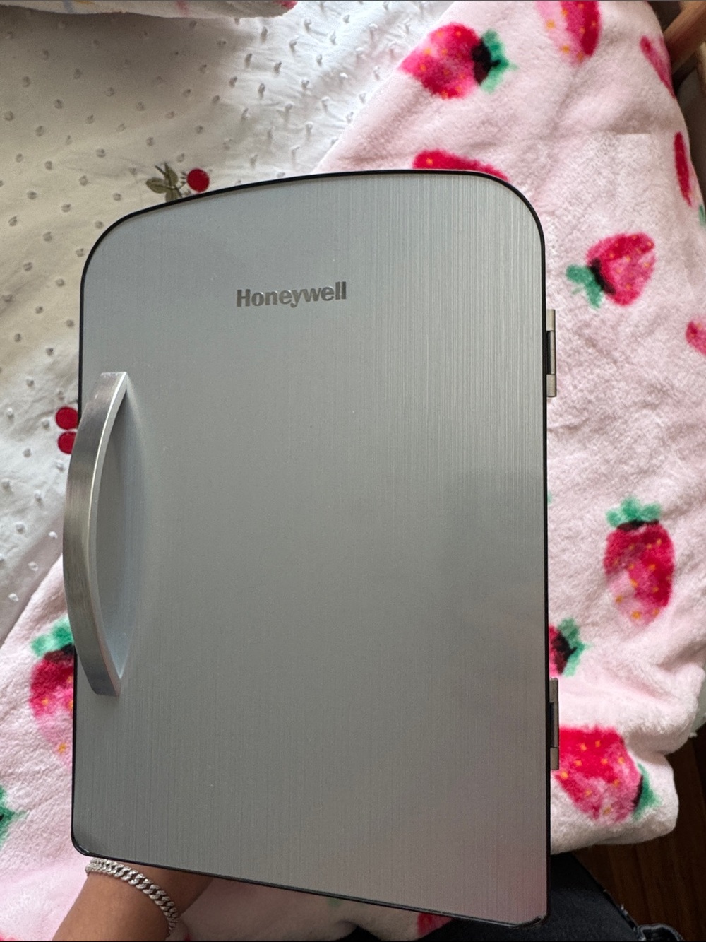 Honeywell Mini Fridge
